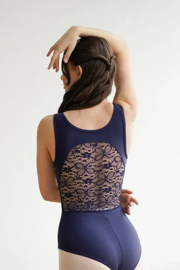 AK Charis Hanna Lace