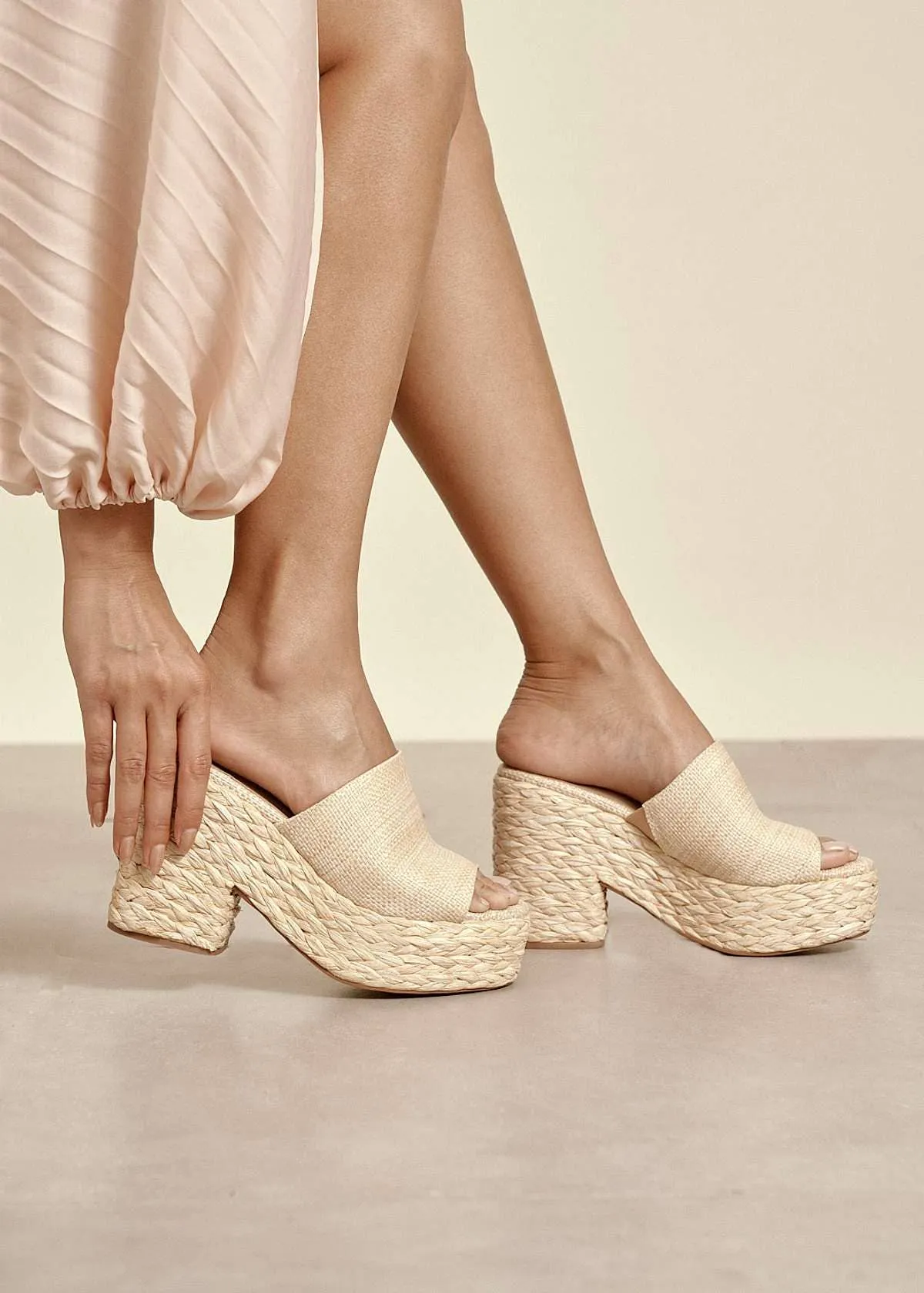 ASHLYN RAFFIA HEELS