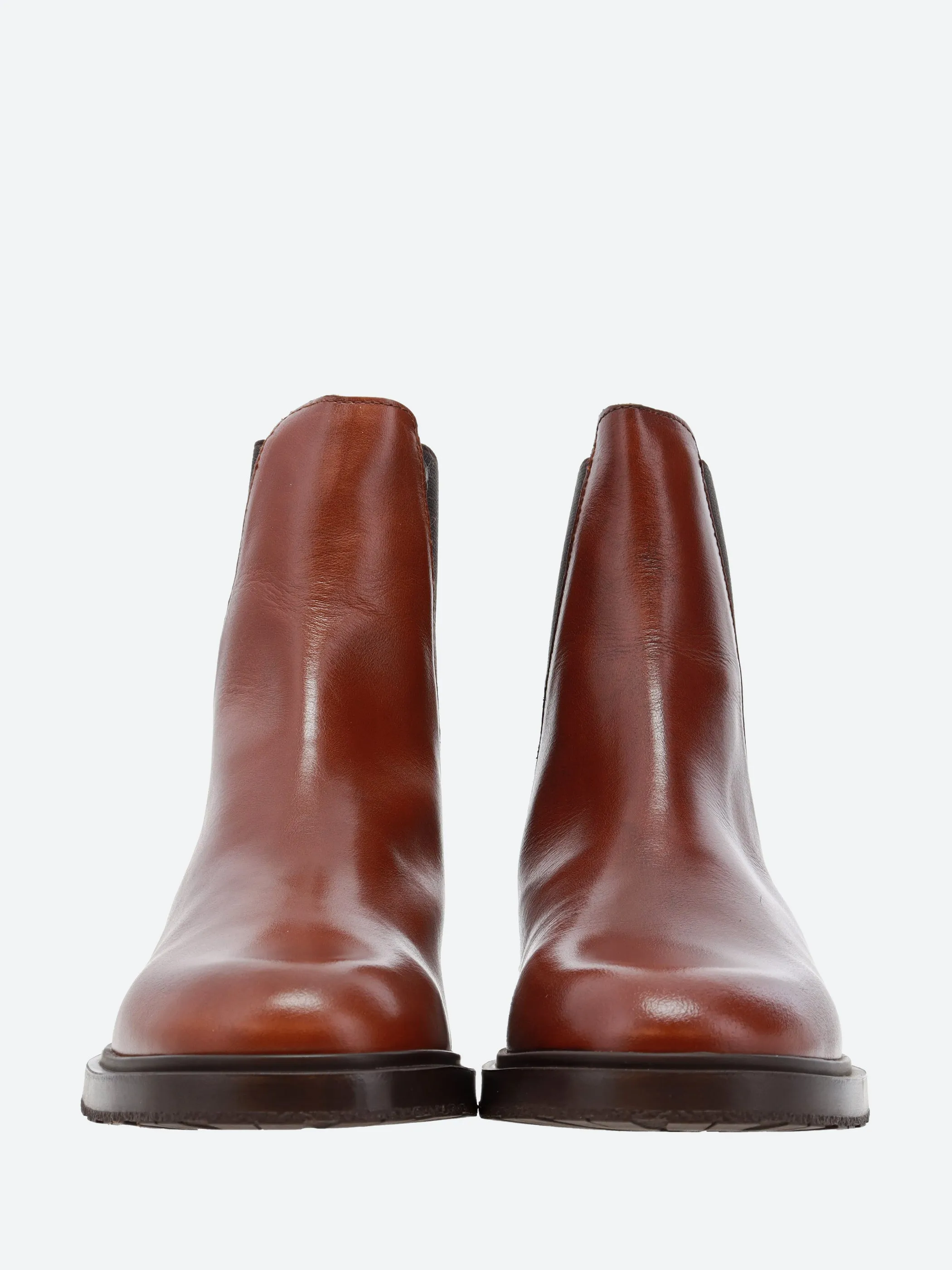 B-9106 Chelsea Boot