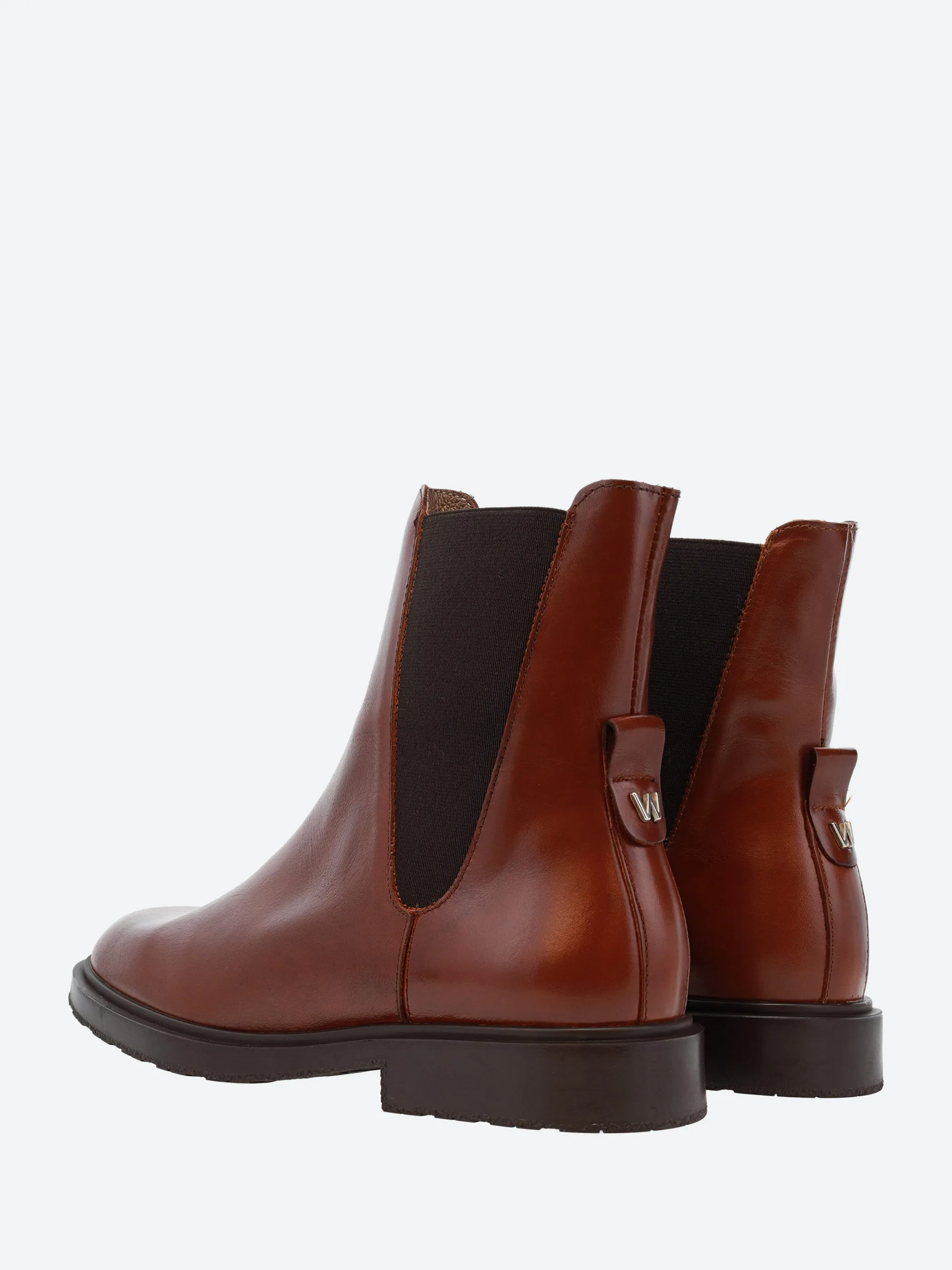 B-9106 Chelsea Boot