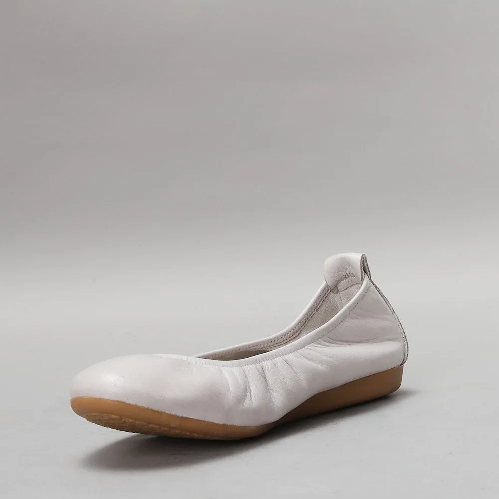 Barbie - Silver Grey/Gum Sole
