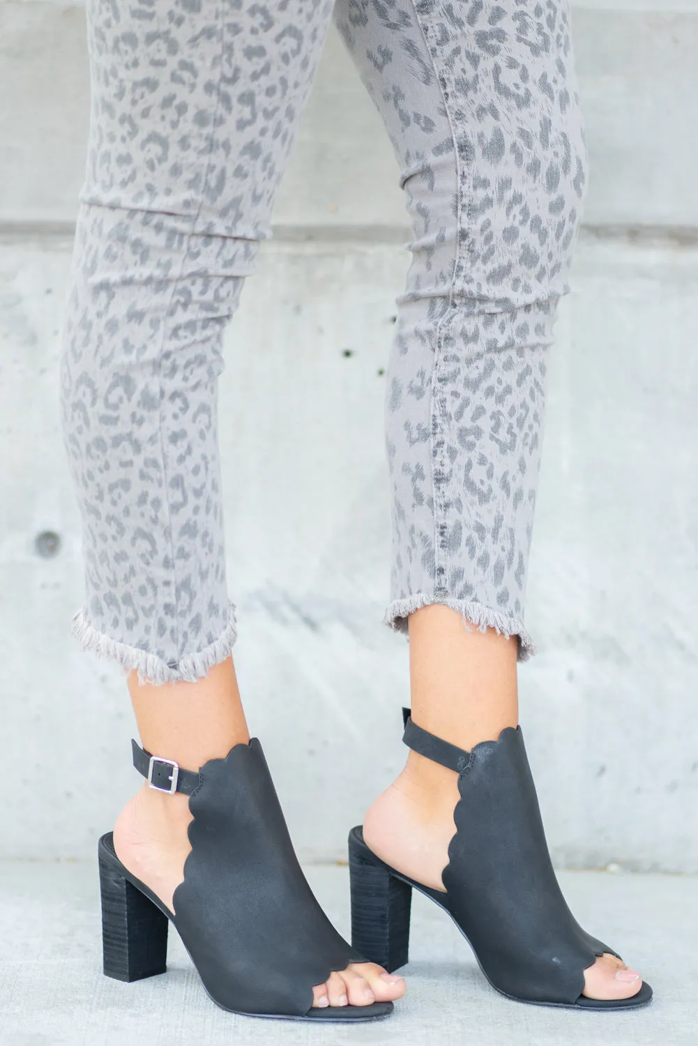Black Scallop Heels