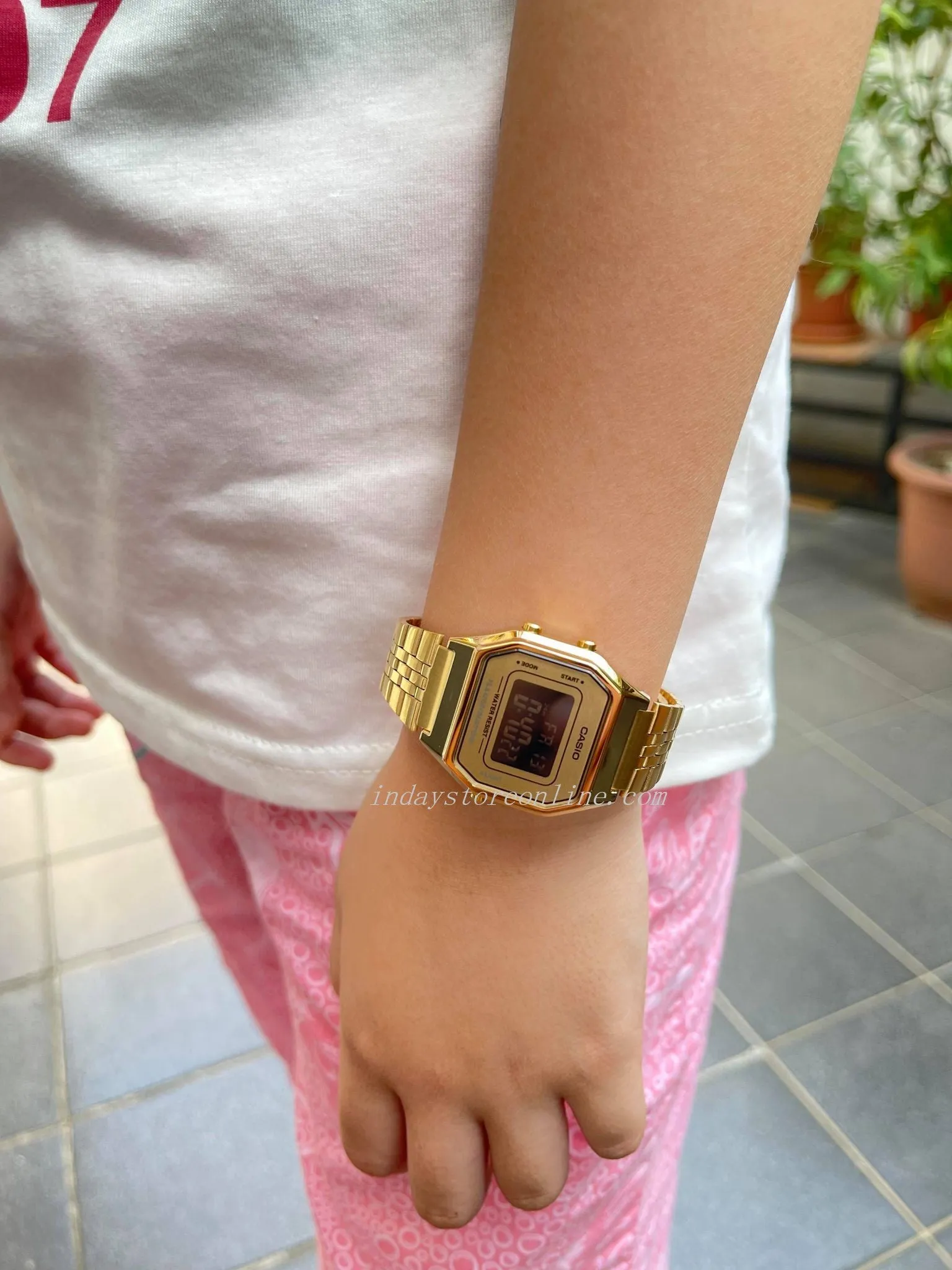 Casio Vintage Women's Watch LA680WGA-9B  Gold Plated Stainless Steel Strap Self-adjustable Band