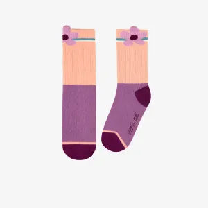 Chaussettes pêche et mauves avec une fleur, enfant || Peach and mauve socks with a flower, child