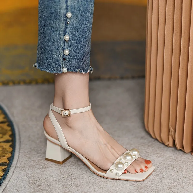 Classic Design Sandals For Women Elegant