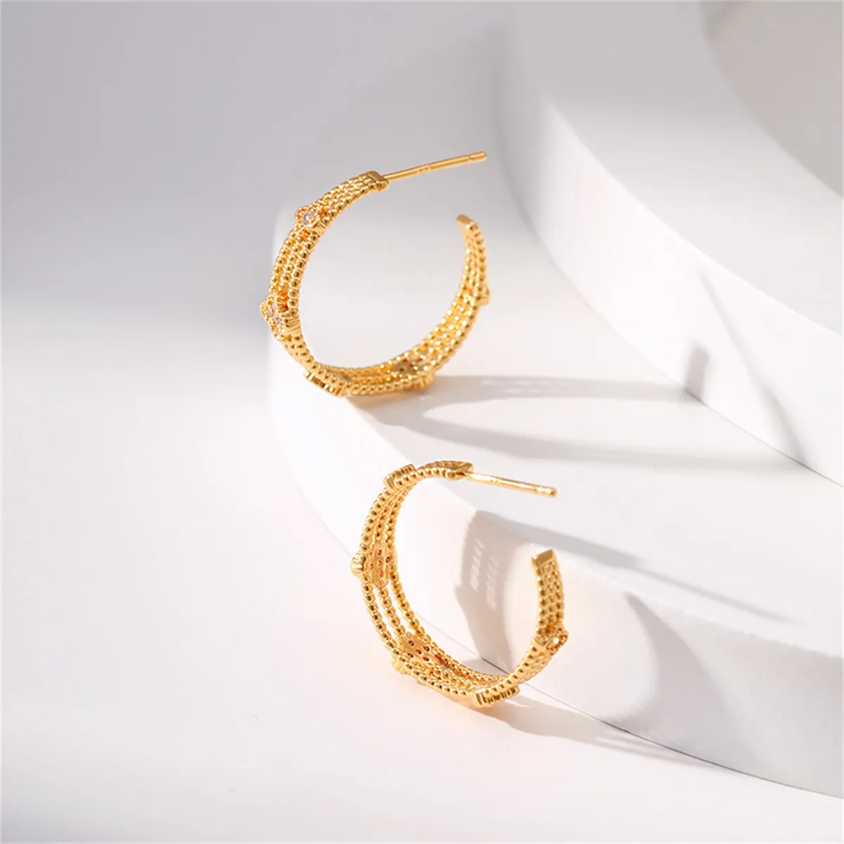 Clear Cubic Zirconia & 18K Gold-Plated Flower Bead Huggie Earrings