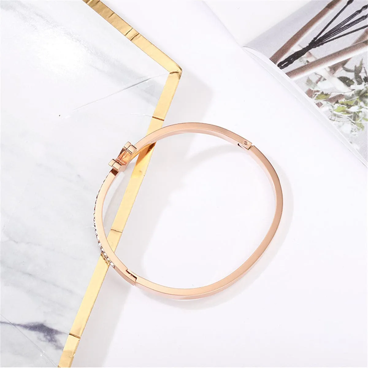 Cubic Zirconia & 18K Rose Gold-Plated 'V' Bangle