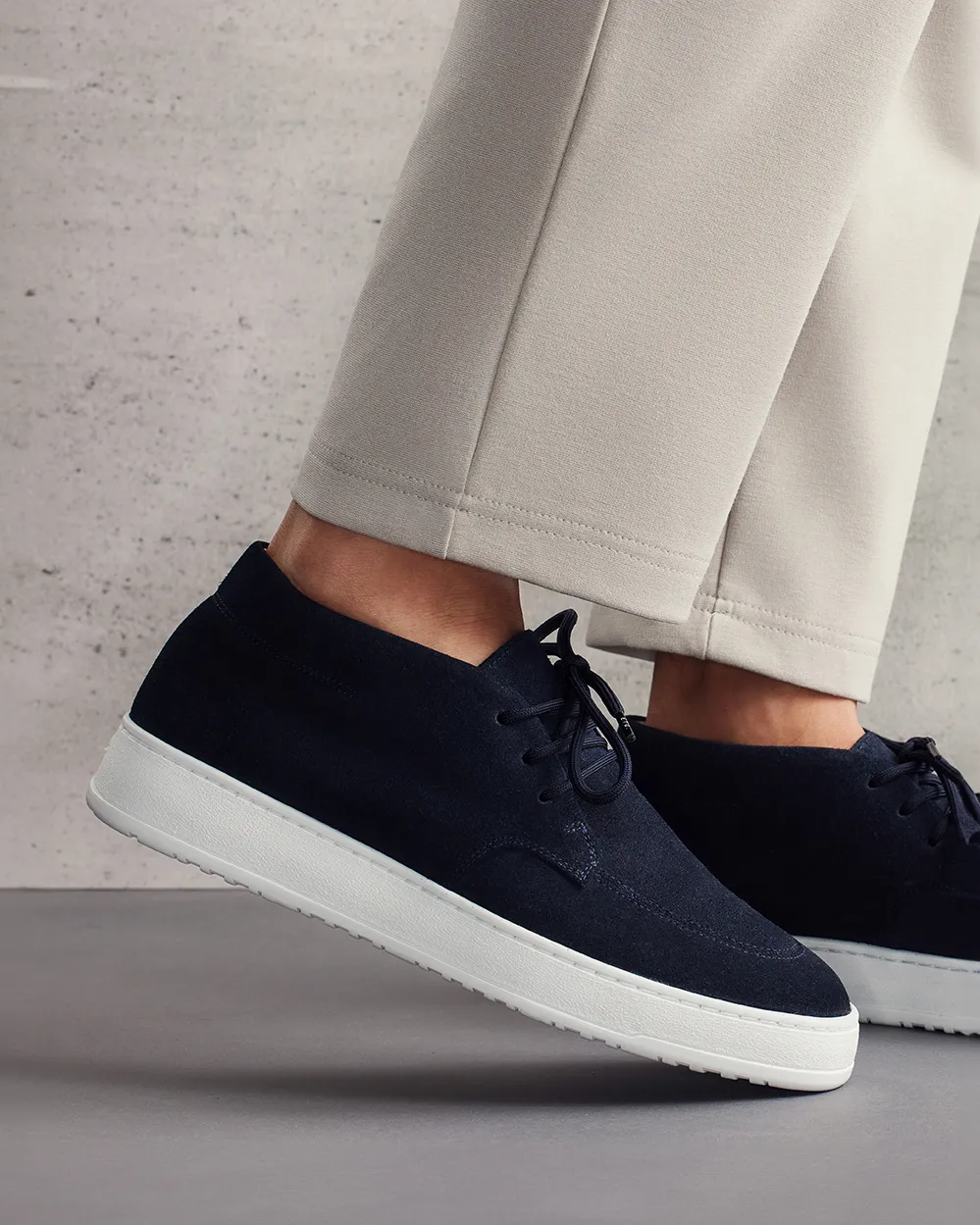DB 01 Suede Blueberry