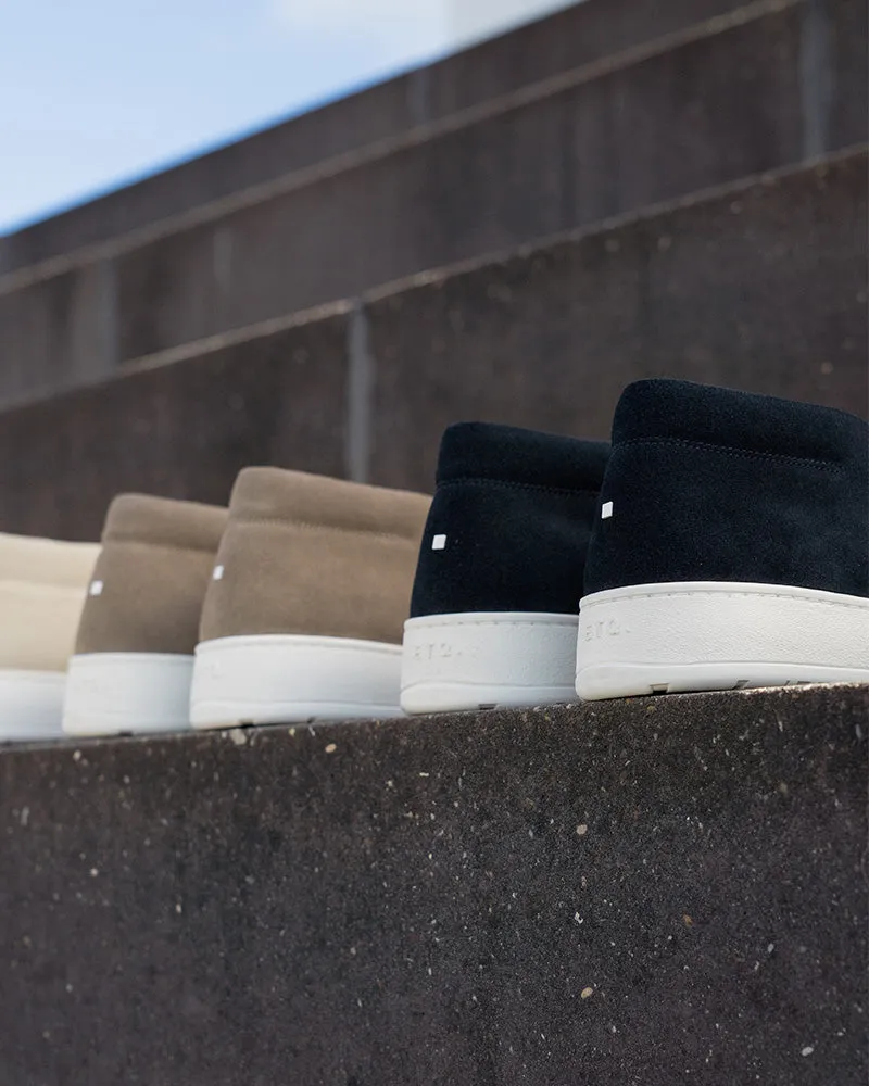 DB 01 Suede Blueberry