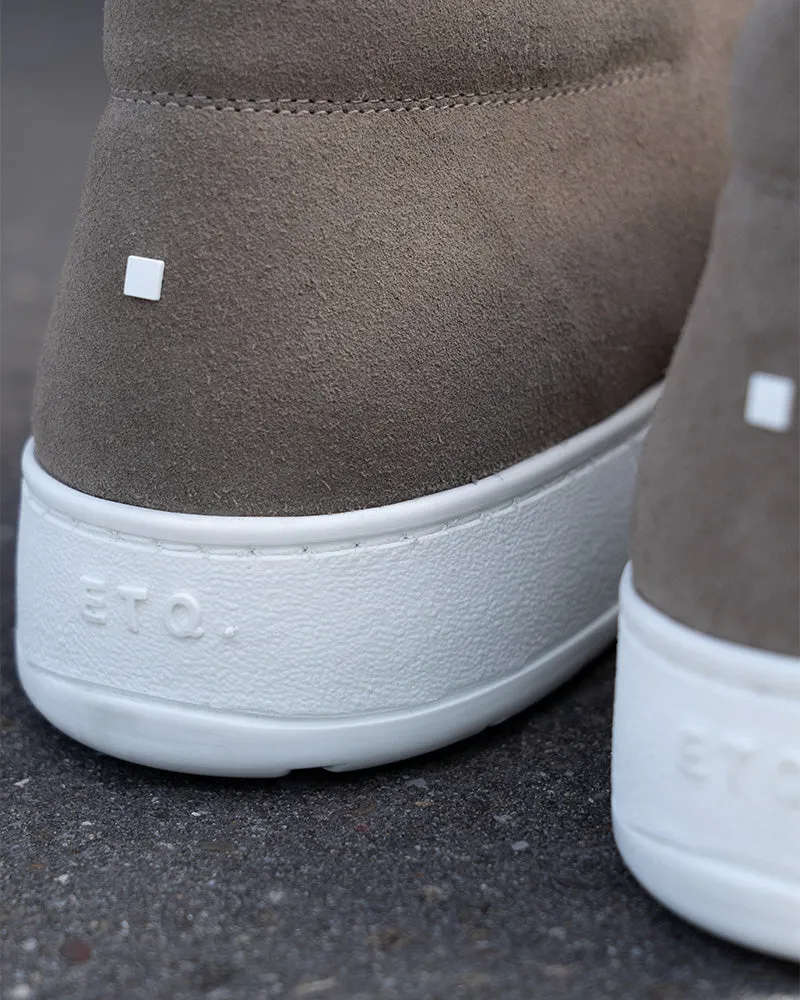 DB 01 Suede Desert Taupe