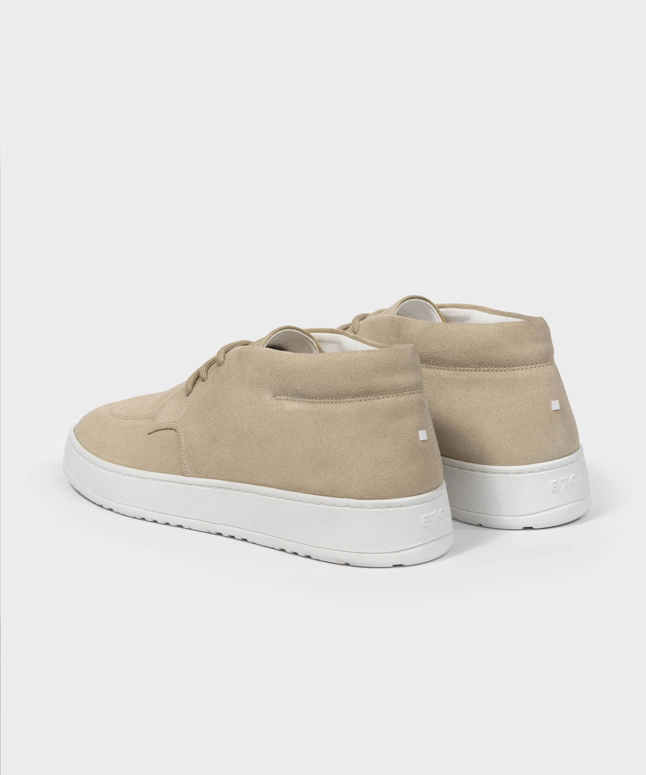 DB 01 Suede Sand