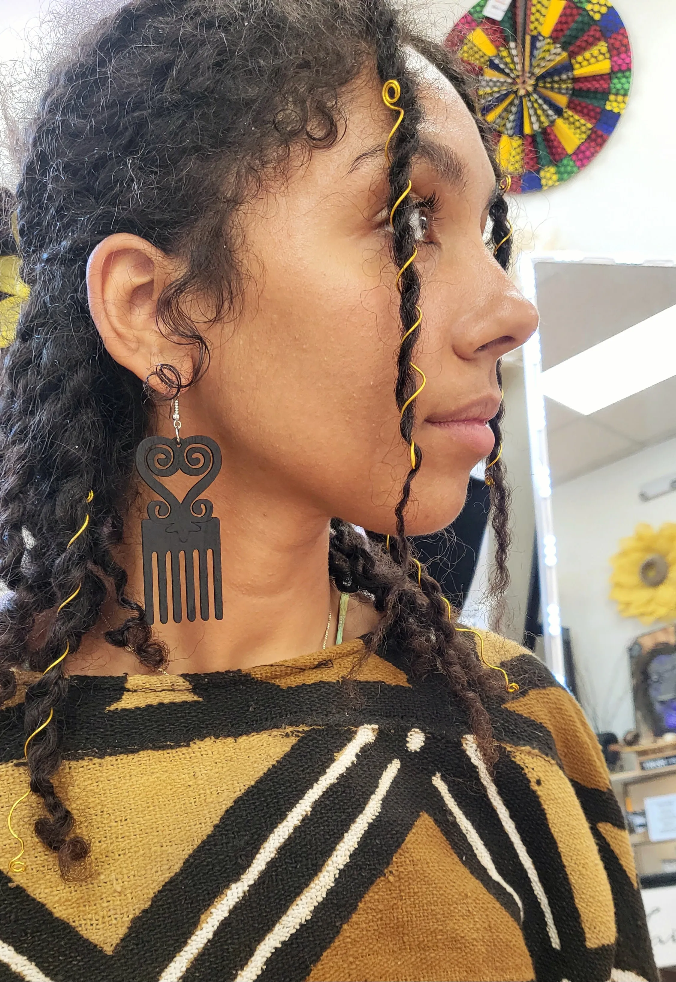 Earring - Wood finish |Black and White|  Geri's Bluffing Boutique