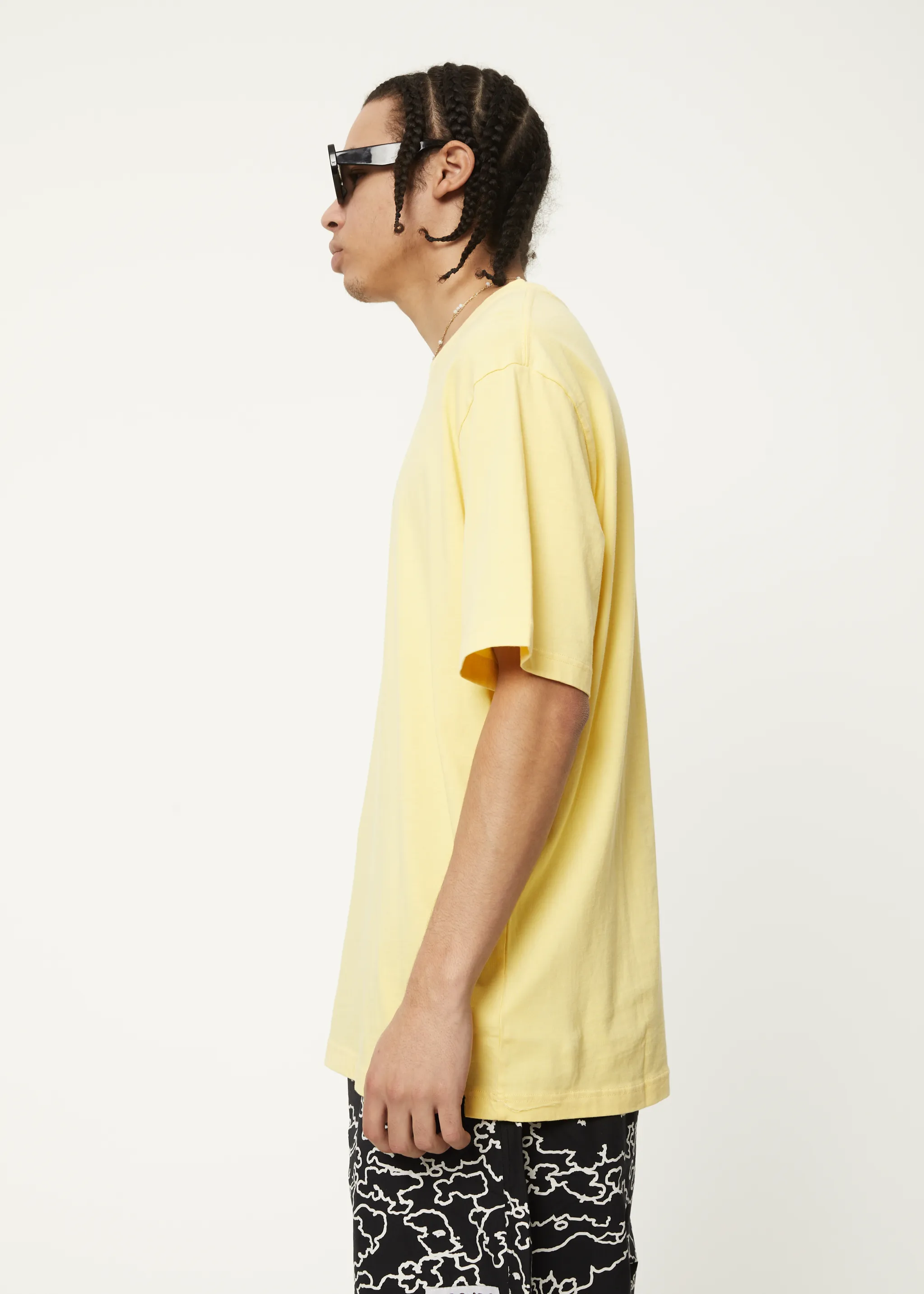 Earthling - Recycled Retro Graphic Logo T-Shirt - Butter
