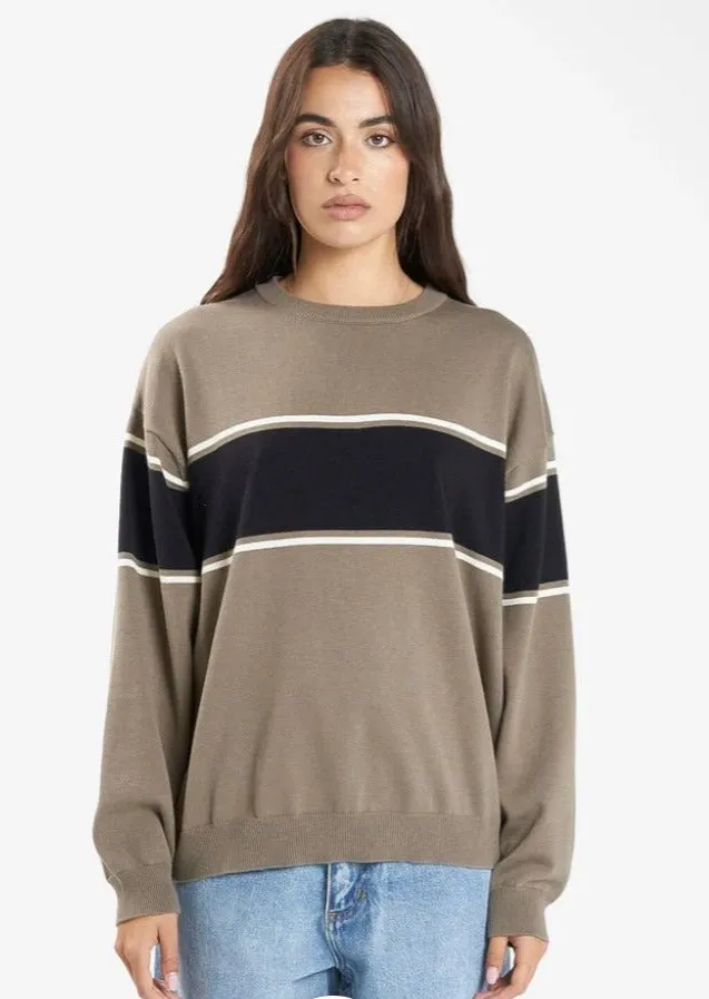Emblem Slouch Knit Canteen
