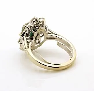 Estate 14k white Gold Emerald Diamond Women's Ring