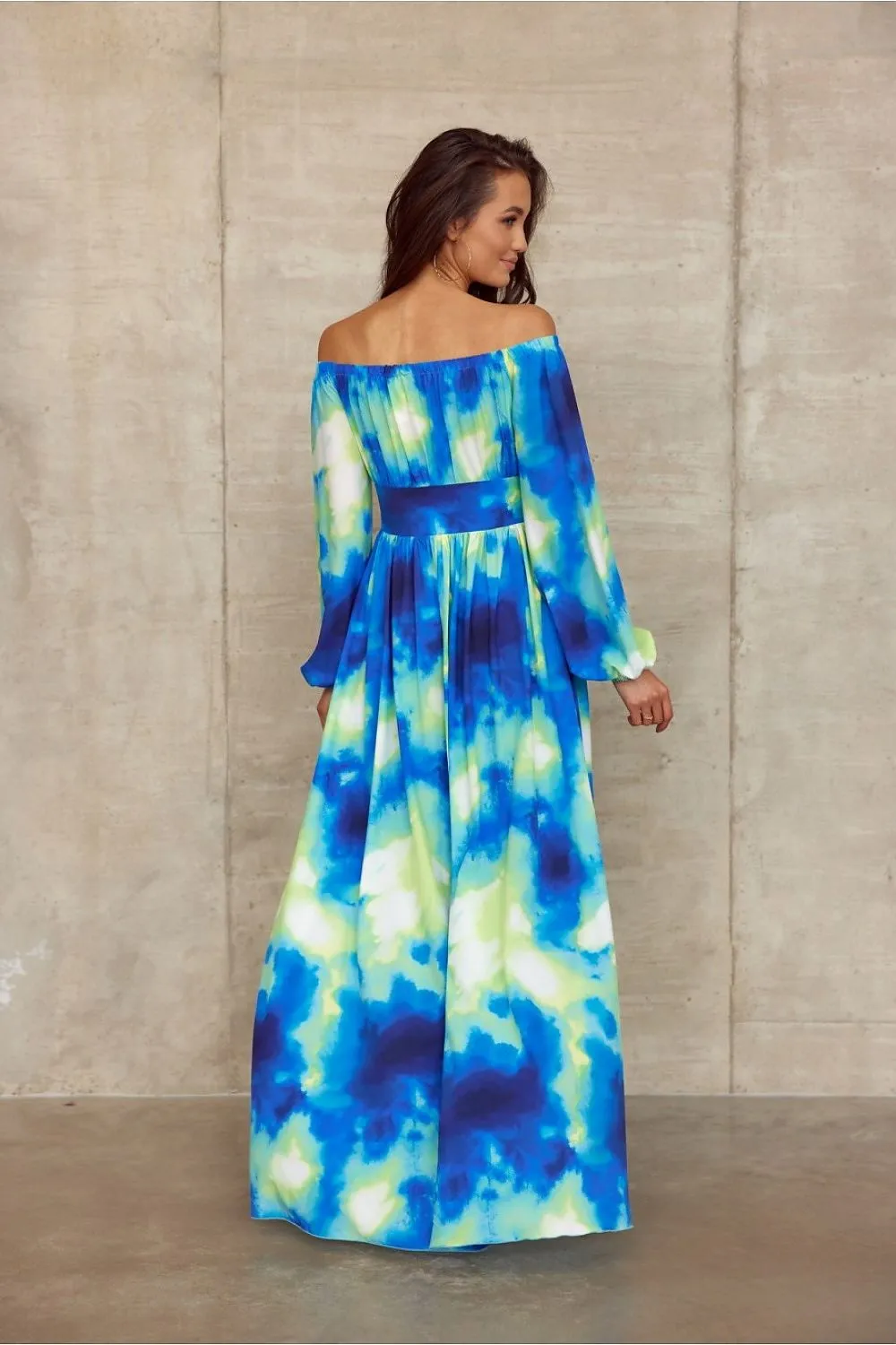 Exquisite Open-Shoulder Maxi Dress