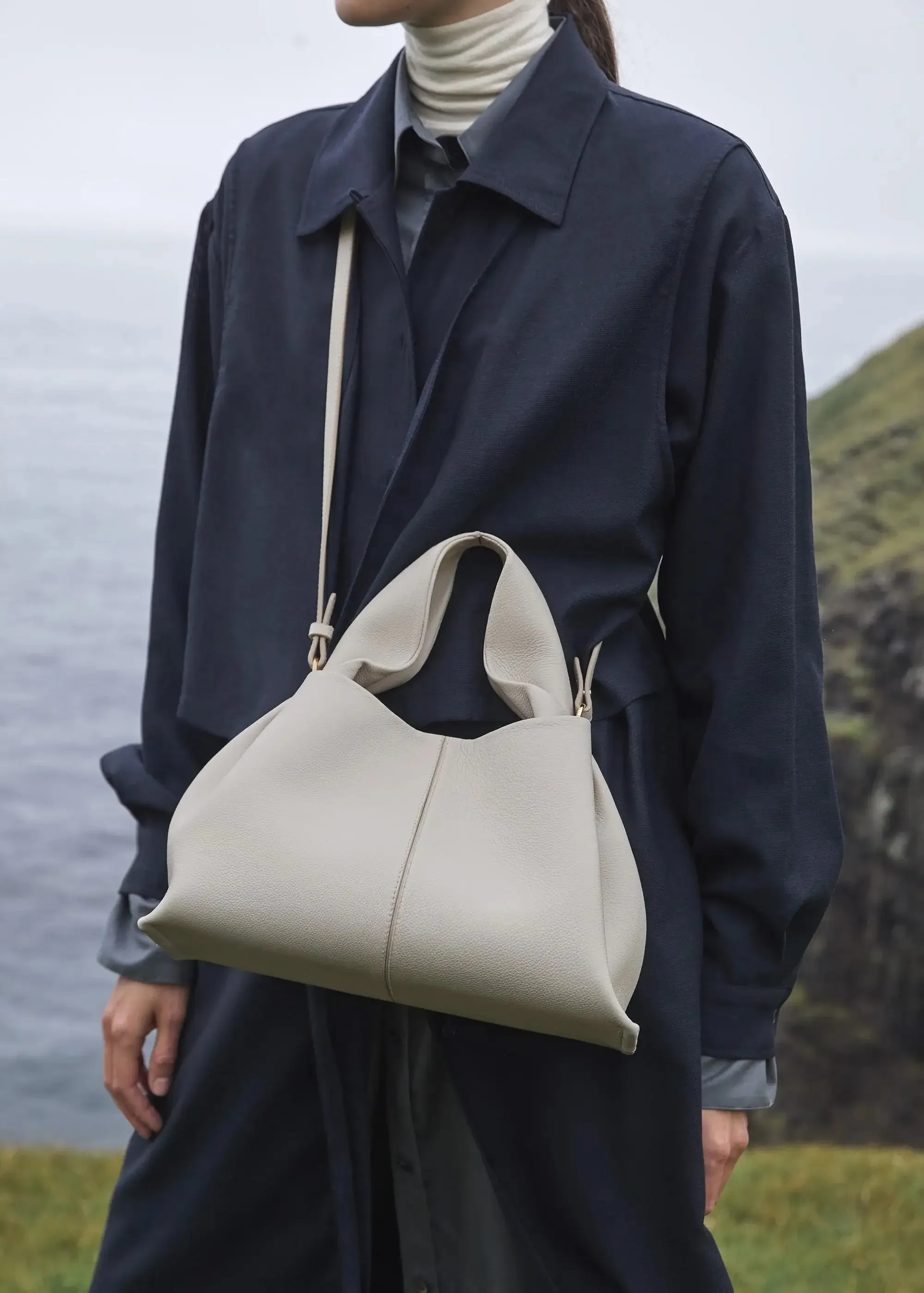Isabella – Classic Elegance Mathilda Retro Handbag for Women