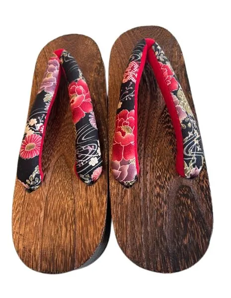 Japanese Women's Wooden Geta Sandals, Size M, Traditional with Floral Straps, Red, Black