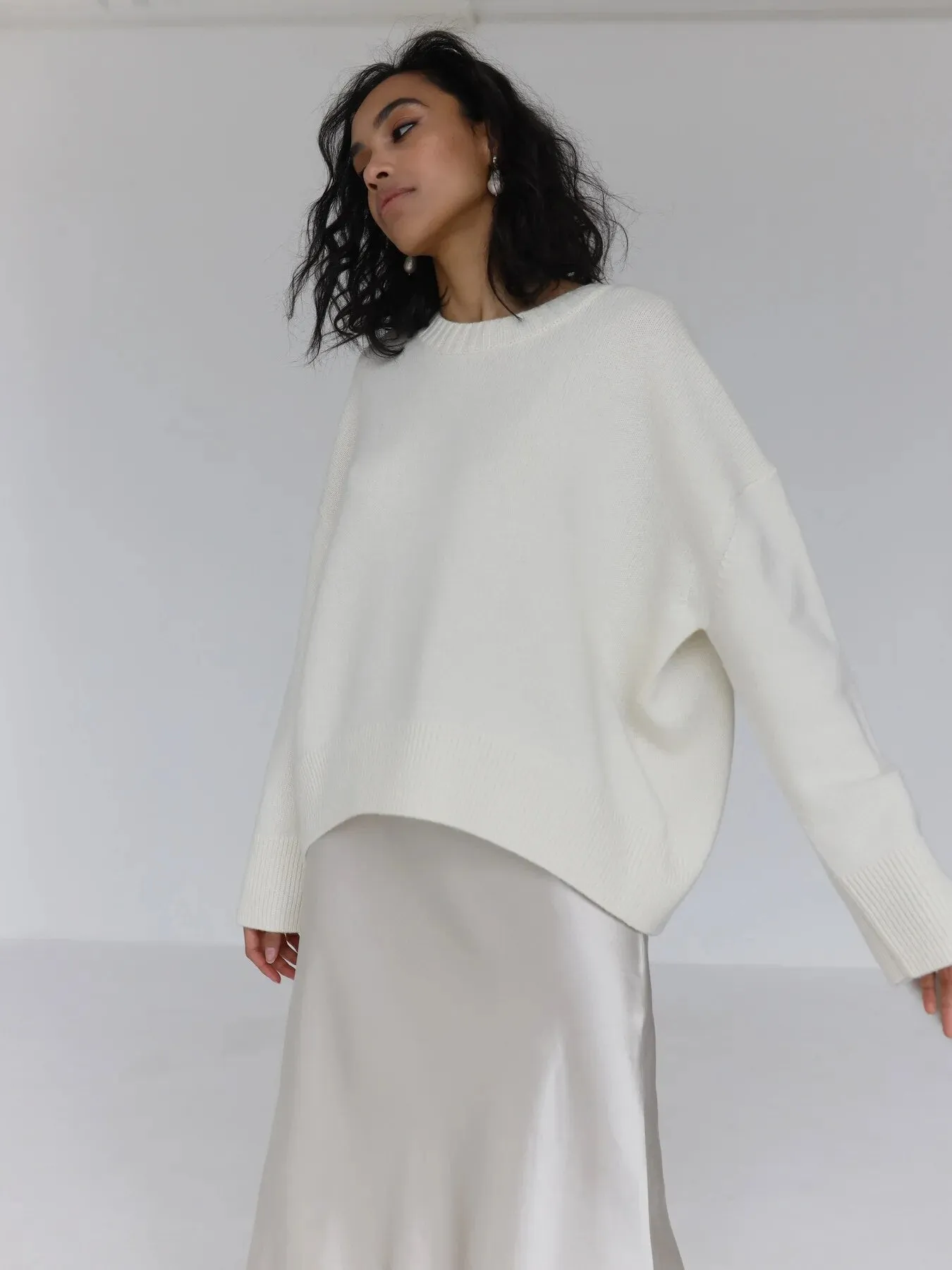 Loose Knitted Sweater For Women Elegant O-Neck Long Sleeve Knitted Pullover Top Warm Thick Jumpers