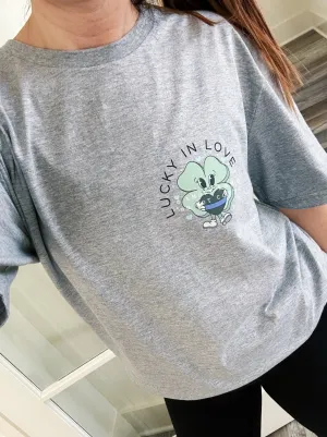 Lucky In Love Retro Clover © Unisex Top