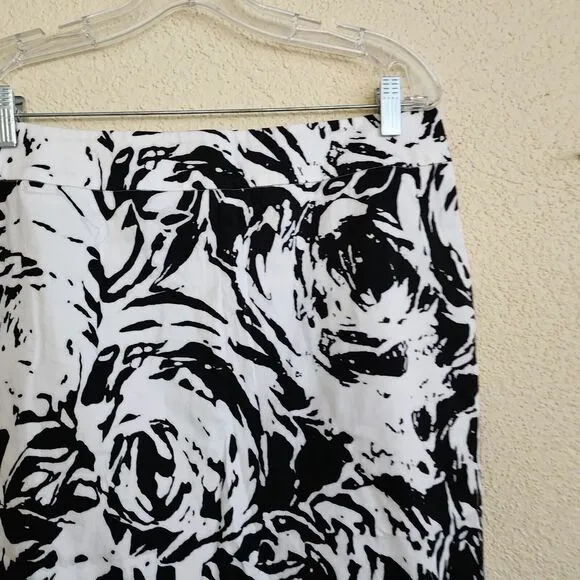 Max Mara Studio Pencil Skirt Italy Size L 12  White Black Rose Cotton Stretch