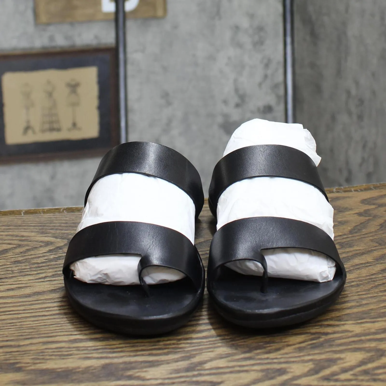 Naturalizer Genn-Drift Flat Sandals Women's Shoes H5634L1 Black 8.5M