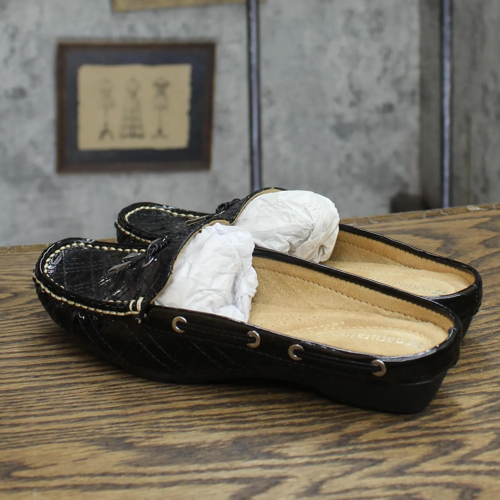 Naturalizer Womens Vintage Gossip Contrast Stitch Loafers Black 6M