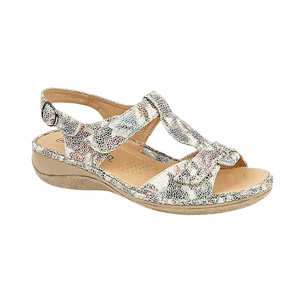 New Medallion Touch Fastening Sandal by Boulevard, Sz 6
