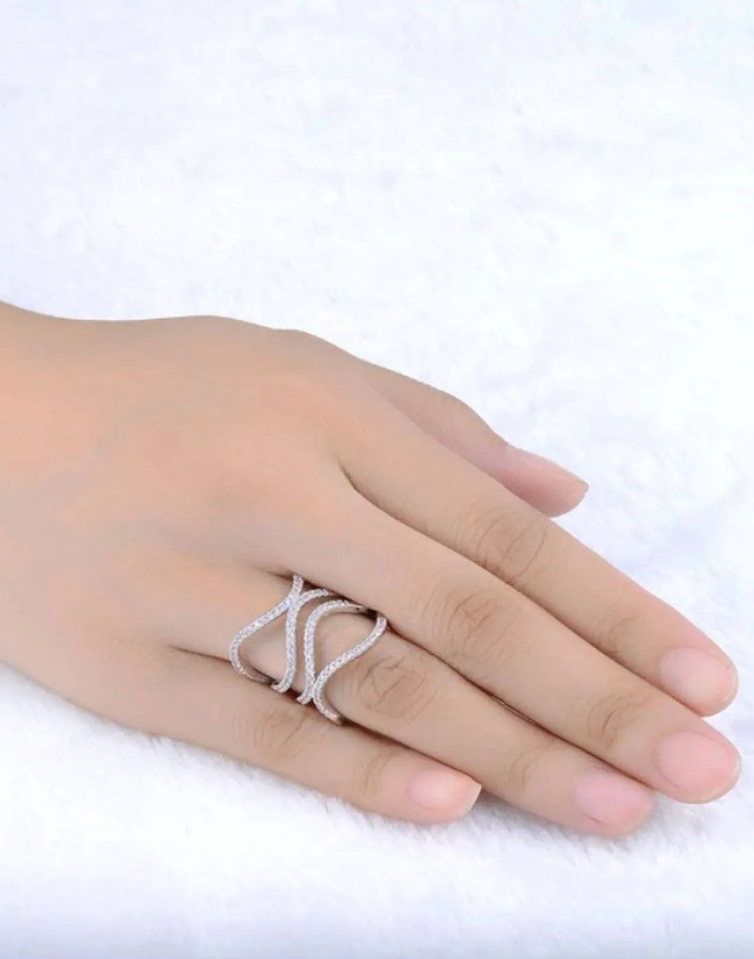 Platinum Plated Elegant Austrian Crystal Adjustable Ring