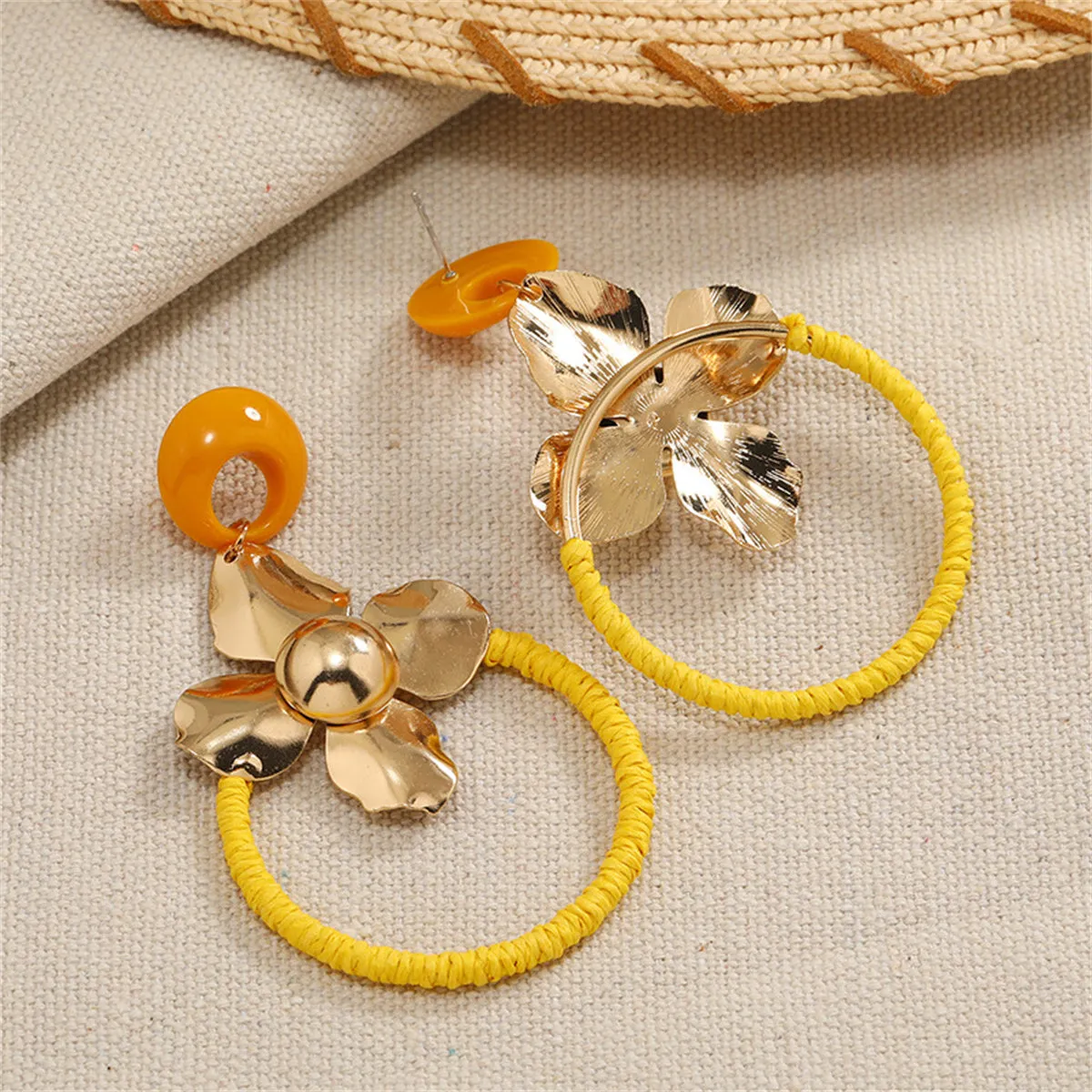 Resin & 18K Gold-Plated Flower Circle Drop Earrings
