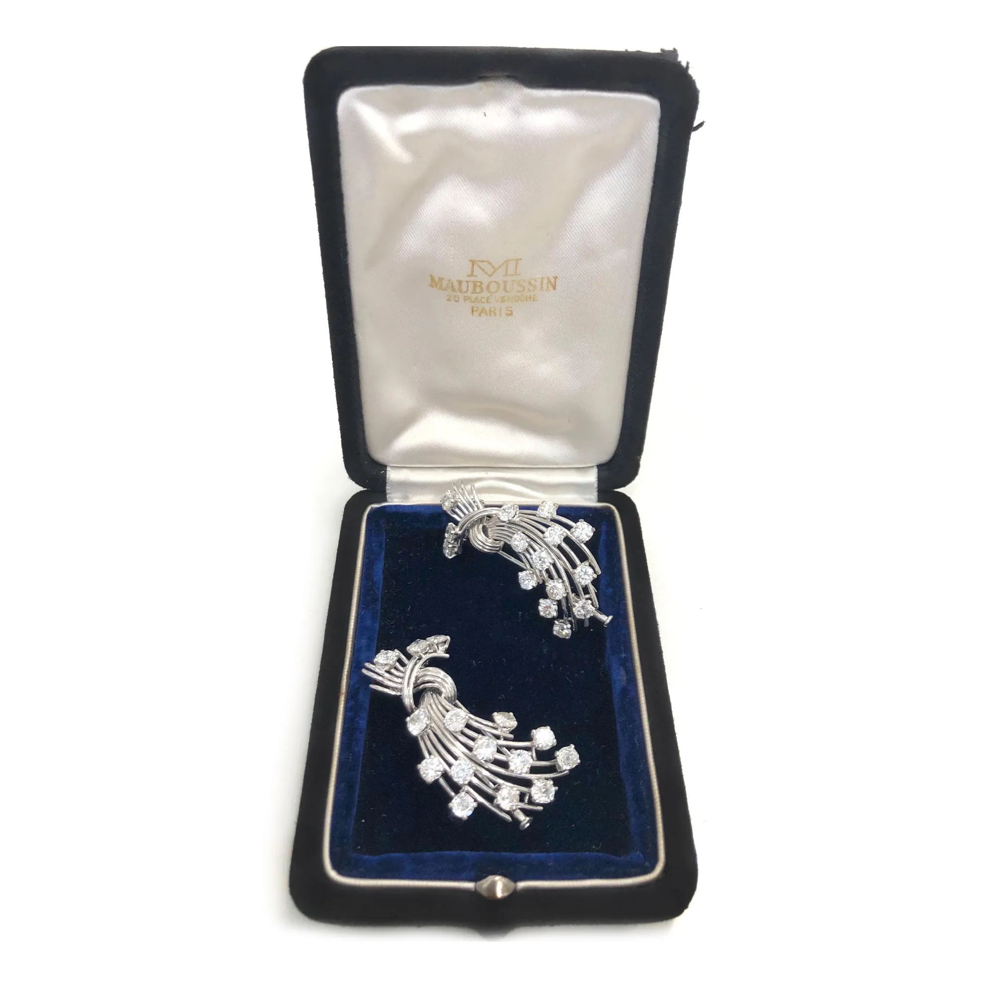 Signed Mauboussin Paris Pair of Clips in Platinum and 18k