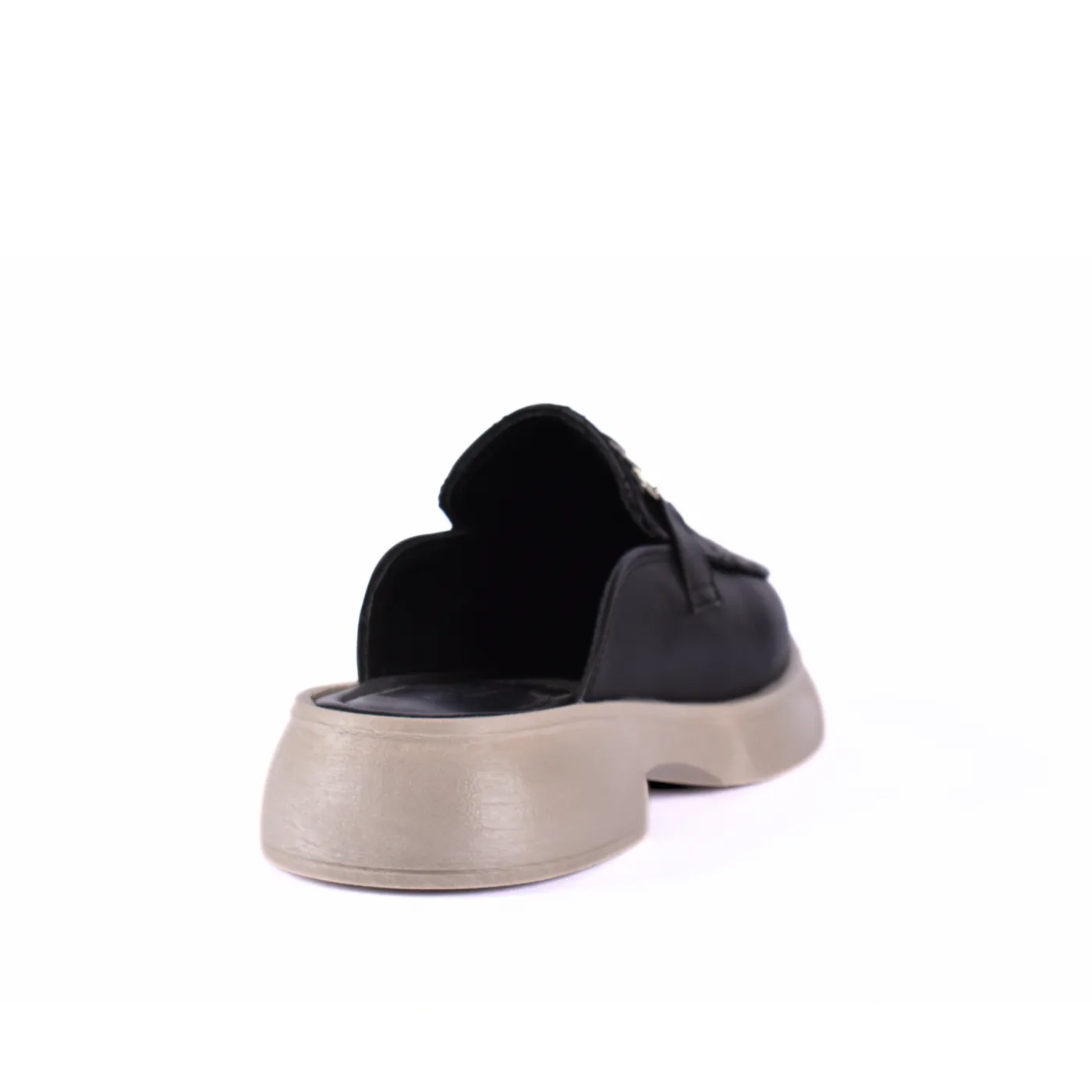 Simple Flat Leather With Buckle