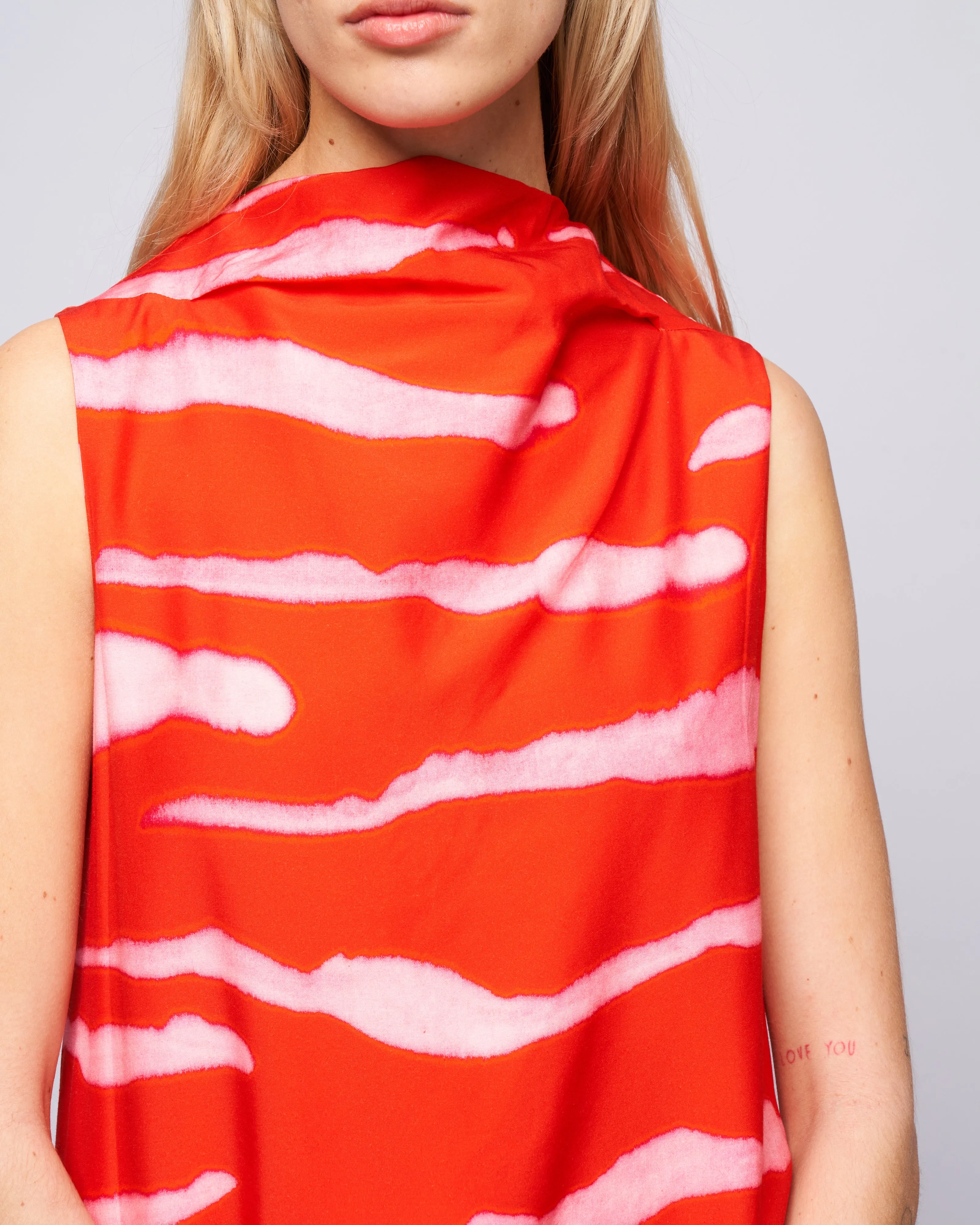 sleeveless dress with draped neckline - red wild stripes