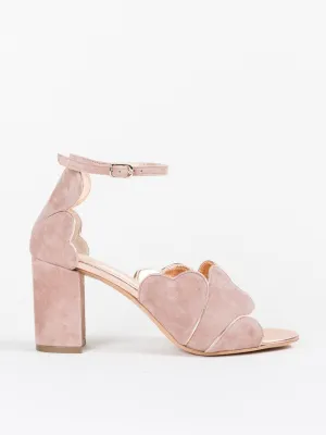 soraya heel