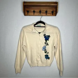 Susan Thomas | Women's Cream Cardigan with Blue Floral Design