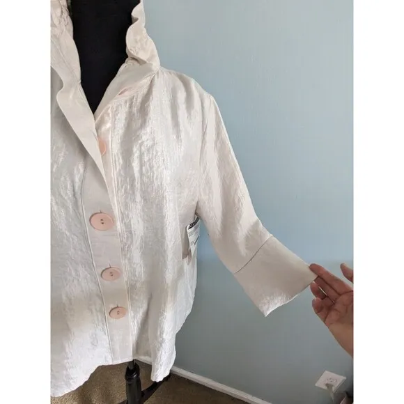 Talk of the Walk Jacket Women's sz XL Bell Sleeve Pearl Whip Frill Collar Glam