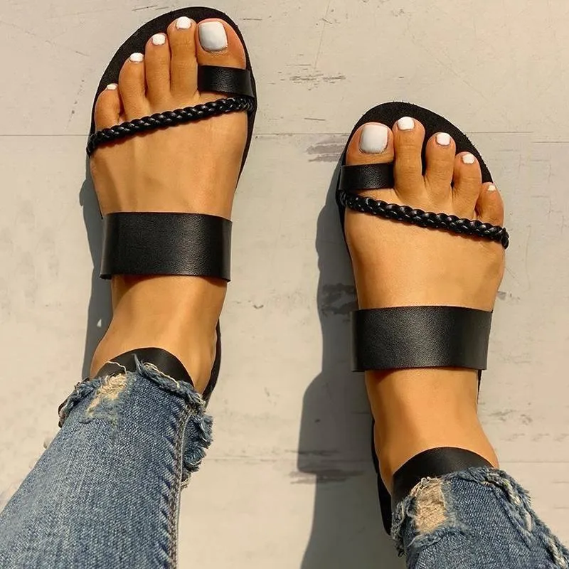 Toe Ring Braided Design Sandals