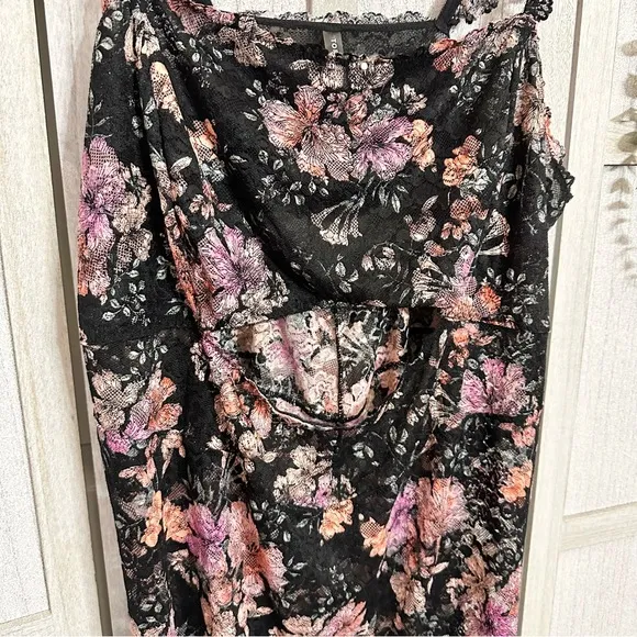 Torrid Lace Front Cutout Bodysuit Floral Sheer Sexy Lingerie Plus Size 5X
