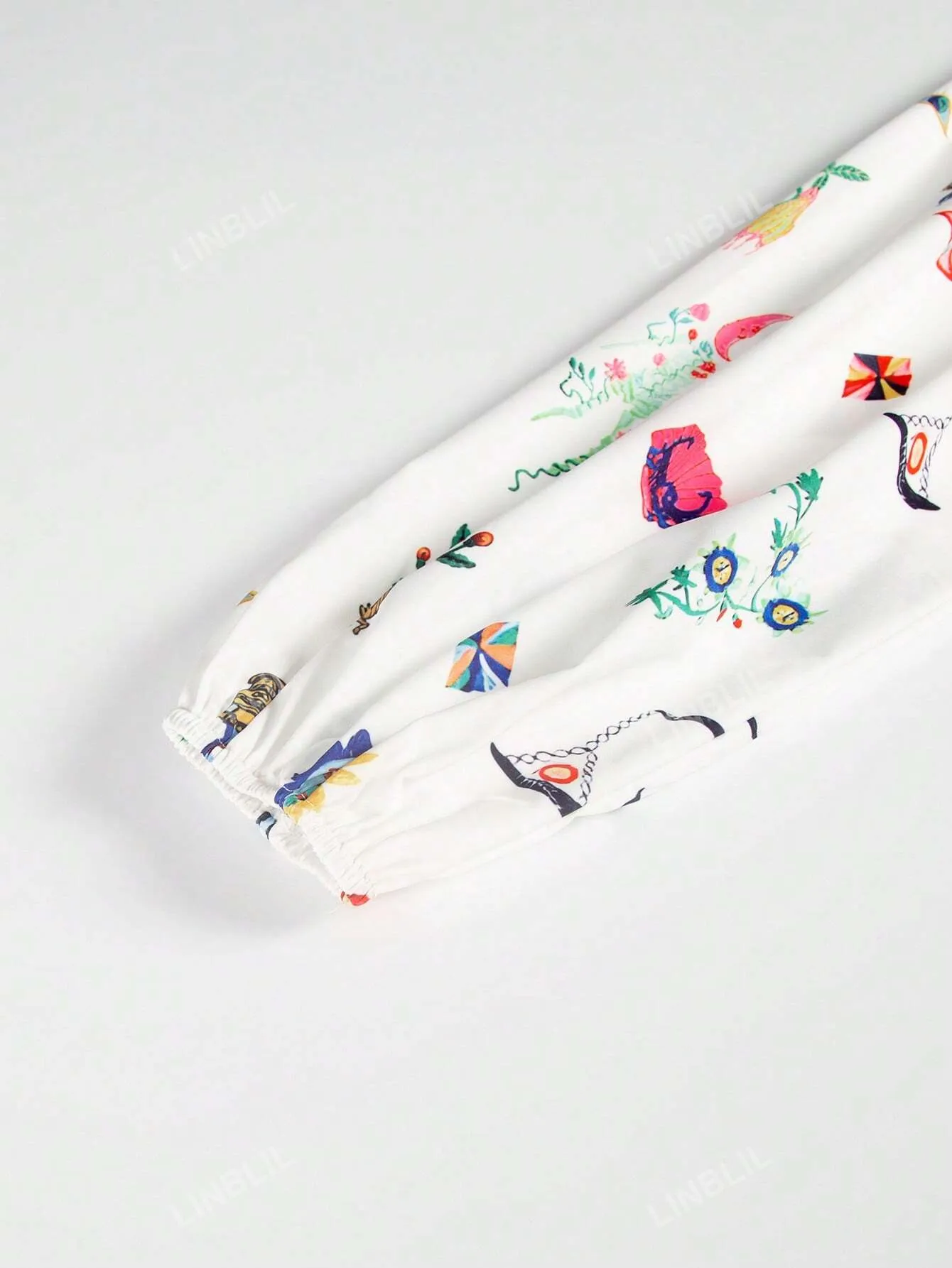 Women's Elegant Stand Collar Lantern Sleeve Embroidered Shirt