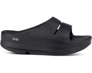 WOMEN'S OOFOS OOMEGA OOAHH SLIDE | BLACK