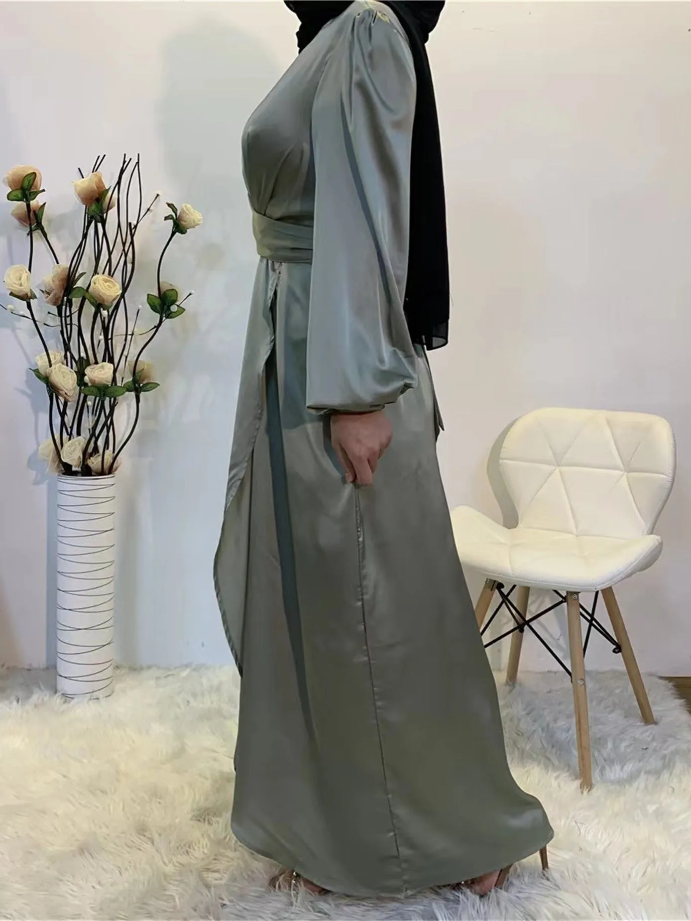 Women's Solid Crew Neck Long Sleeve Tie Waist Maxi Dress