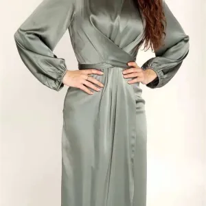 Women's Solid Crew Neck Long Sleeve Tie Waist Maxi Dress